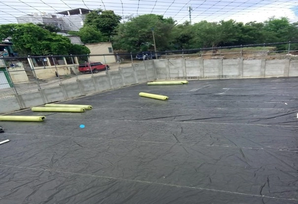 Recubrimiento con nylon negro